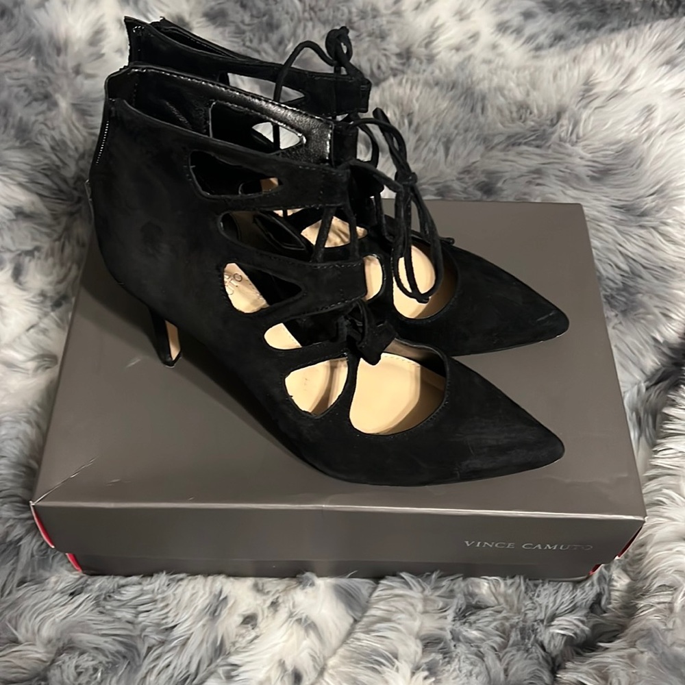 Vince Camuto Black Suede Lace Up Heels Size 7.5